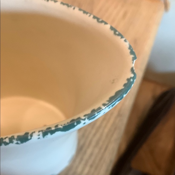 Vintage Laurentian Apple Pottery - Picture 4 of 4